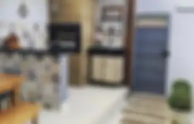 Meja Dapur Dibuat dari Material Tak Biasa, Foto Desain Dapur Sederhana Makin Terlihat Mewah