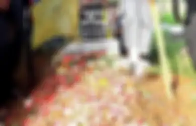 Innalillahi Wa Innailaihi Rojiun, Pemeran Pak RT di Suami Suami Takut Istri Meninggal Dunia Usai 6 Tahun Melawan Sakit, Keluarga Sudah Siapkan Kejutan Tapi Malah Tiada di Hari Ulang Tahun