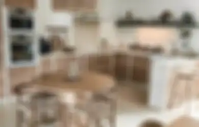 Baru Tahu, Desain Dapur Sederhana Jadi Satu Ruang Makan Terlihat Lega Pakai Trik Khusus, Foto Interiornya Bisa Ditiru