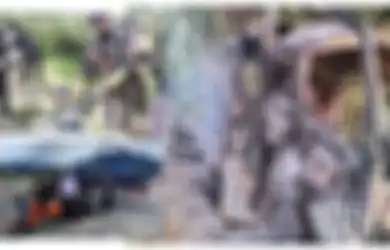 Berani Serang Polisi di Jalan Trans Yapen, Sosok Pimpinan KKB Papua Kelompok Fernando Warobay Terungkap, Kombes Faizal: Dia Pegang Senjata Laras Panjang