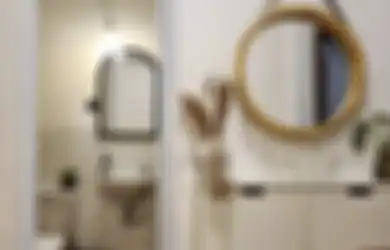 Kamar Mandi Minimalis Terlihat Sumpek Foto Interiornya Bikin Ilfil, Kebiasaan Teledor Biang Keroknya