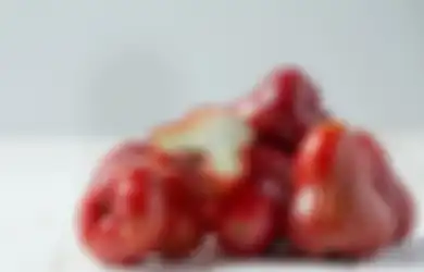 Dikenal Kaya Akan Manfaat Buat Organ Pencernaan, Rebusan Daun Jambu Air Nyatanya Bisa Redakan Penyakit Asam Lambung, Dijamin Perih dan Nyeri Langsung Pergi