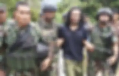 Penyebab Meninggalnya Diungkap, Ini Deretan Foto Aksi Kombes Guruh Arif Darmawan Cokok Gembong Teroris Poso