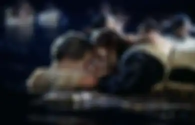 Menjawab Teori Kenapa Jack dan Rose Nggak Naik Bareng ke Potongan Pintu di Film Titanic, Sang Sutradara Paparkan Hasil Studi Ilmiahnya!