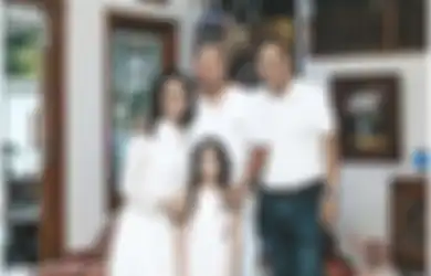 Foto Gading Marten Rayakan Natal Bareng Gempi Diunggah, Gisel Ternyata Lakukan Ini