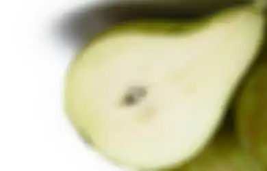 Awas Tertelan! 5 Biji Buah Ini Ternyata Beracun Banget, Lho!