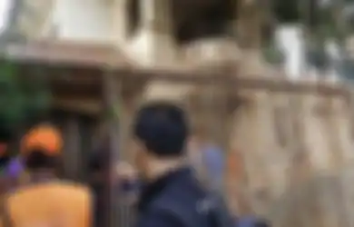 Diselimuti Debu Tebal, Foto Kondisi Interior Rumah Mewah Ibu Eny dan Tiko Diunggah, Hiasan Dindingnya Jadi Sorotan
