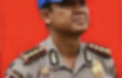 Ditangkap Nyabu Bareng Teman Wanita, Kombes Yulius Bambang Punya Bisnis Moncer, Foto Sosoknya Muncul