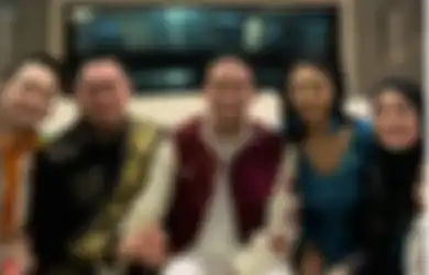 Rumah Mewah Haji Isam Dikunjungi Para Artis saat Batfest 2022, Ruben Onsu dan Anwar Sanjaya Tulis Ucapan Ini untuk Istri Crazy Rich Kalimantan