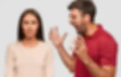 Jangan Pernah Membentak Pada Istri! Ustaz Abdul Somad Jelaskan Hukum Suami Berkata Kasar pada Pasangan: Kalau Kau Paksa, Dia akan Patah