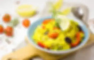 Gejala Asam Lambung Bisa Reda dengan Mengonsumsi Nasi Kuning, Begini Aturan Makannya Agar Tak Membuat Perut Begah