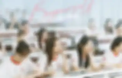 Enggak Perlu Ikut-ikutan Teman, Ini 5 Keuntungan #6eYourSelf di Sekolah!