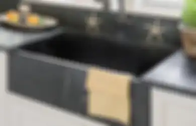 Dijamin Bebas Kuman Jahat, Wastafel Dapur Dicuci Pakai Bahan dengan Komposisi Gini, Potretnya Kinclong Lagi
