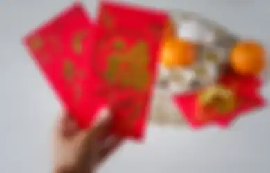 3 Tipe Zodiak Saat Dapat Angpao Imlek. Siapa yang Sisihkan Buat Nabung?