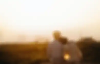 Asal Usul Istilah 'Love Language', Ternyata Udah Ada Sejak 1992