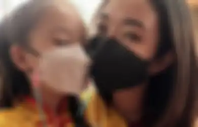 Potret Gempi Ikut Perayaan Imlek di Sekolah, Giael Kaget Putrinya Bisa Jungkir Balik