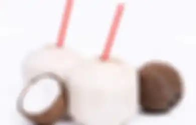 Terbukti Ampuh Jadi Obat Alternatif Asam Lambung, Ternyata Segini Takaran Minum Air Kelapa Biar Efeknya Terasa di Perut, Jangan Disepelekan!