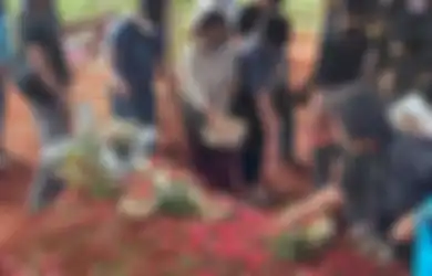 Innalillahi Wa Innailaihi Rojiun, Komedian Kondang Ini Meninggal Mendadak Terduduk Tanpa Disadari Orang, Penyakit Ini Gerogoti Tubuhnya Sejak Lama