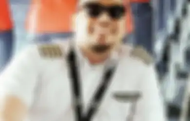 Disebut Lalai, Ini Biodata Pilot Lion Air yang Pesawatnya Tabrak Garbarata Bandara, Potret Wajahnya Beredar