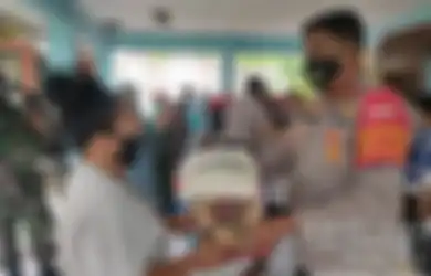 Senang Bagi-bagi Bansos, Ini Profil Purnawirawan Polisi Eko Setio yang Tabrak Mahasiswa UI, Potretnya Beredar