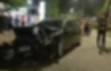 Heboh Foto Mobil Dinas Kecelakaan Bawa Pelajar Tanpa Pakaian, Kasubag Rumah Tangga DPRD Jambi Sempat Ditimpa Musibah