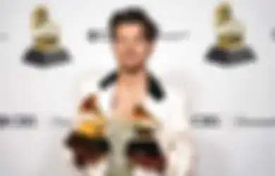 Pidato Harry Styles di Grammy Dikritik. Singgung White Privileges!