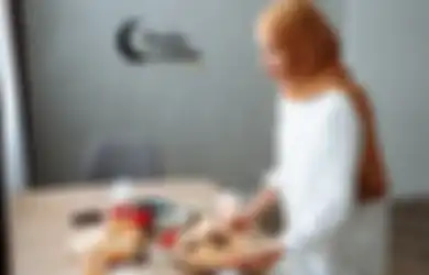 Kendalikan Emosi, Berikut Cara Atasi Maag Saat Puasa, Waspadai Kebiasaan Makan