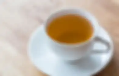 Kandungan Kafeinnya Tak Terlalu Tinggi, Menyeduh Teh Gunakan Air Dingin Terbukti Ampuh Bisa Bantu Atasi Maag saat Puasa, Ini Penjelasannya