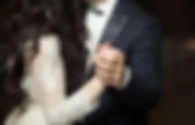 Pengantin Pria Didemo Barisan Mantan di Pernikahan, Alasannya Miris