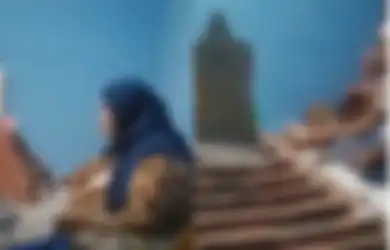 Geger Warga Tangerang Bikin Ritual Sesat, Doa-doa di Makam Sambil Disaksikan dan Dijilat Anjing, Terungkap Asal-usul Pusara yang Jadi Pusat Ritual