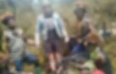 Bikin Warga Ketakutan, KKB Papua Sebarkan Video Penyanderaan Philips Mark Merthens dan Pembakaran Pesawat Susi Air