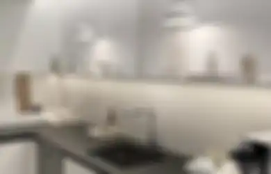 Potretnya Auto Rapi, Ini Cara Beresin Bagian Penting Dapur Kecil yang Kerap Terabaikan