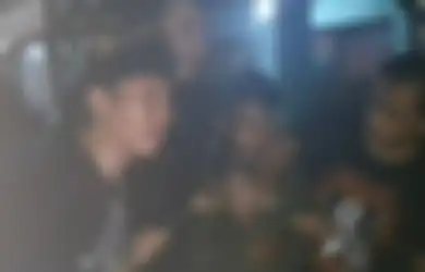 Pelaku Pembunuhan Bos Ayam Goreng Dibentak, Cuma Bisa Ngomong Begini, Fotonya Gak Terlihat Nyesel