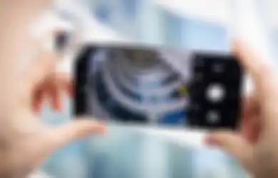 Galaxy S23 Ultra Dilaporkan Alami Bug pada OIS, Tetap Raja Videografi?