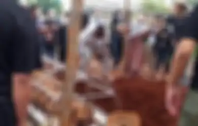 Innalillahi Wa Innailaihi Rojiun, Penulis Kondang Indonesia Meninggal Dunia, Sempat Stroke dan Komplikasi, Tiada Tepat Sebelum Cangkok Lever
