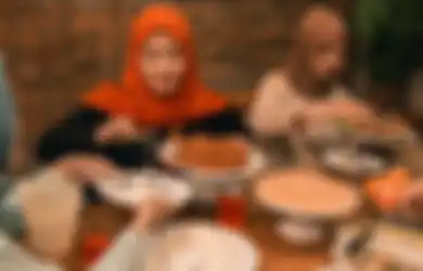 Capricorn dan 3 Zodiak Ini Bakal Rencanakan Acara Bukber Paling Seru