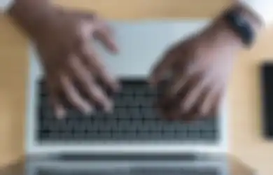 Berikut Cara Menambah Garis dalam Excel, Klik ini pada Menu Insert