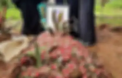 Innalillahi Wa Innailaihi Rojiun, Nani Wijaya Sang Emak di Bajaj Bajuri Sempat Beri Isyarat Mengiris Hati Tepat Sebelum Meninggal Dunia, Sang Anak Ungkap Kronologinya