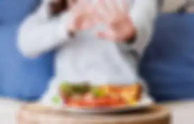 Intip Alasan 4 Zodiak yang Sering Skip Sarapan, Ada Siapa Aja Nih?