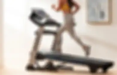 Ternyata Ini Kelebihan dan Kekurangan Olahraga Lari di Treadmill Girls