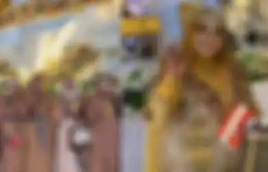 Viral Emak-emak Madura Kondangan Pakai Perhiasan Beraneka Ragam, Disebut Mirip Toko Emas Berjalan