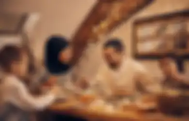 Minum Air Atau Baca Doa Buka Puasa Dulu? Ternyata Ini yang Harus Didahulukan Saat Batalkan Puasa Ramadhan