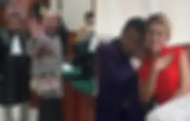Hotman Paris Dicap Nikita Mirzani Perusak Generasi Bangsa Gegara Bela Teddy Minahasa, Sang Pengacara Beri Analogi Begini: Apa Boleh Nolak?