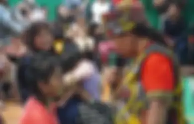 Asal-usul Ida Dayak Terungkap, Dulu Berjuang Lewat Jalur Pasar Keliling Berbagai Pulau di Indonesia, Sekarang Bikin Kagum Para Pejabat Negara