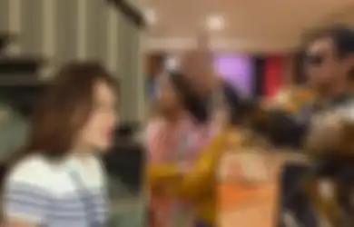 Raffi Ahmad Nyanyikan Lagu Ayu Ting Ting, Nagita Slavina Langsung Murka Sampai Lempar Perabot Ini