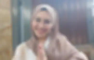 Ayu Ting Ting Tolak Mentah-mentah Tawaran Nyaleg, Begini Jawaban Anak Ayah Rozak Soal Masuk Dunia Politik: Bikin Pusing