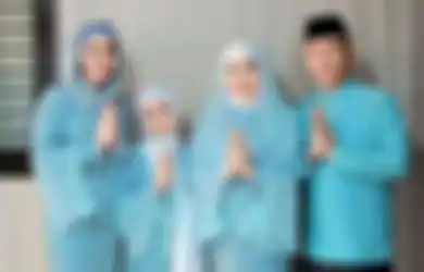 Ayu Ting Ting Dicecar soal Pasangan saat Lebaran, Umi Kalsum Berikan Syarat Ini Jika Boy William Jadi Menantunya: Kalau Mau ya Silakan