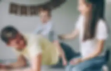 4 Zodiak yang Dikenal Paling Lembut pada Pasangan, Perhatian Mereka Mengingatkan pada Ibu