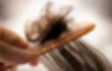 Ini 5 Cara Mengatasi Rambut Kusut Tanpa Bikin Patah dan Rusak