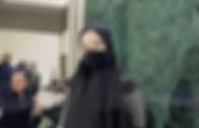 Inara Rusli Klaim Kantongi Bukti Dugaan Perzinaan Suaminya, Istri Virgoun Ngaku Syok Lihat Catatan M-Banking ke Wanita Lain: Banyak yang Aneh